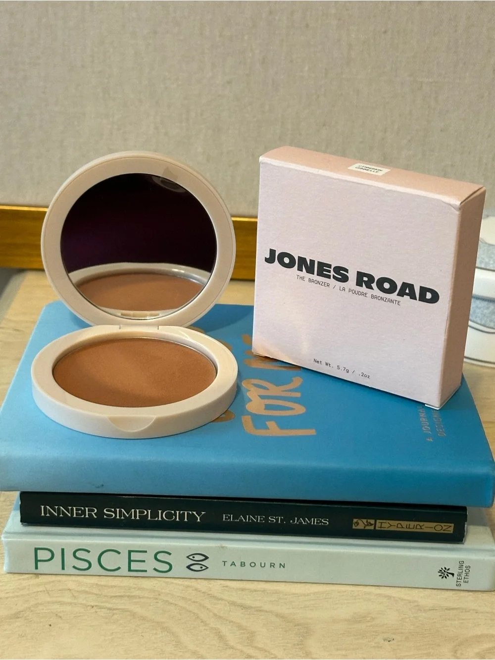Jones Road Compact Bronzer - Shade Cinnamon